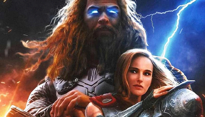 kadr z filmu "Thor; Miłość i grom" - postać męska z gęstymi włosami władająca piorunami i postać damska próbująca wybawić się z opresji