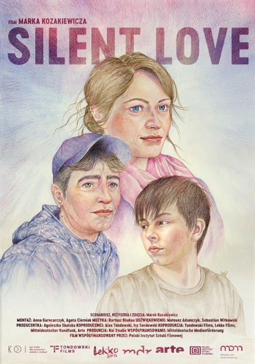 Plakat filmu "Silent Love" przedstawiający dwie kobiety i chłopca narysowanych kredkami.